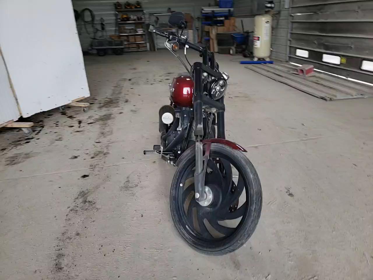 2009 HARLEY-DAVIDSON FXSTB 1HD1JA5199Y023010