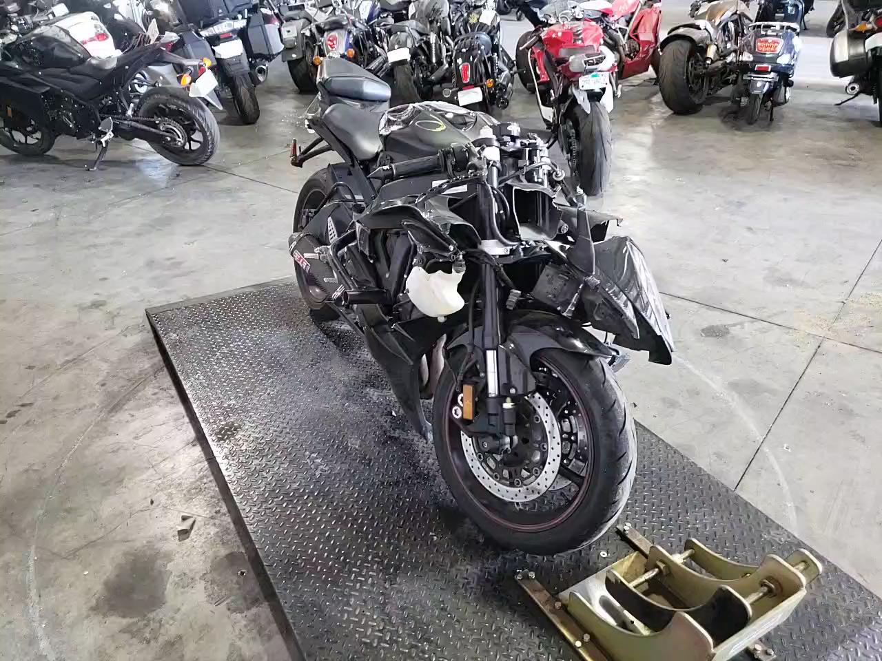2006 YAMAHA YZFR6 L JYARJ12E86A010311