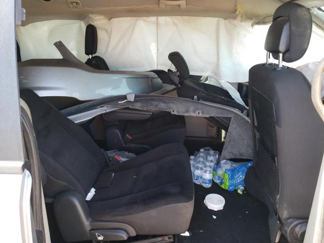 2C4RDGBG1KR590670 Dodge Grand Caravan Se