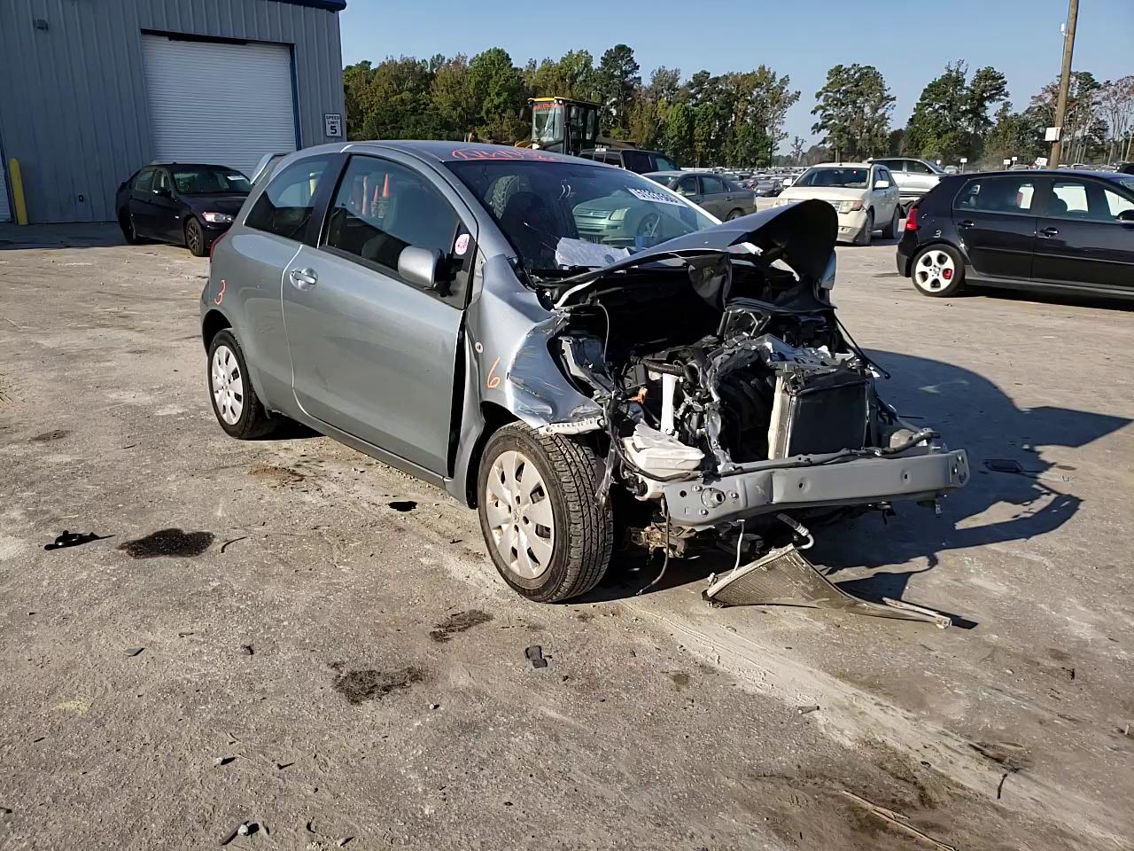2011 TOYOTA YARIS JTDJT4K34B5332460