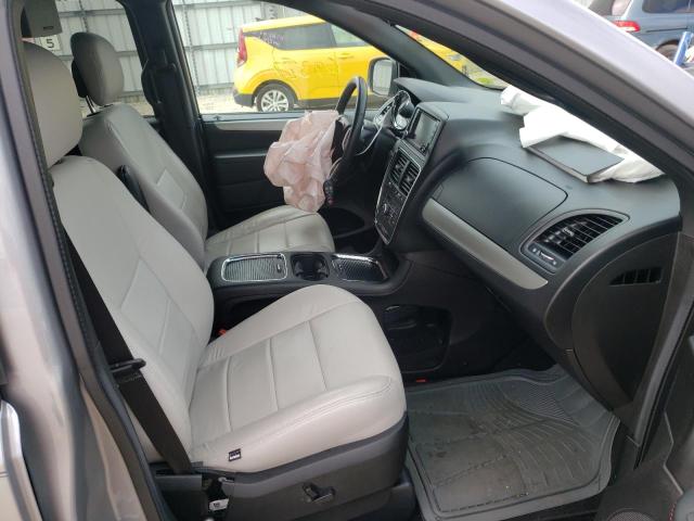 2C4RDGEGXKR679973 Dodge Grand Caravan Gt