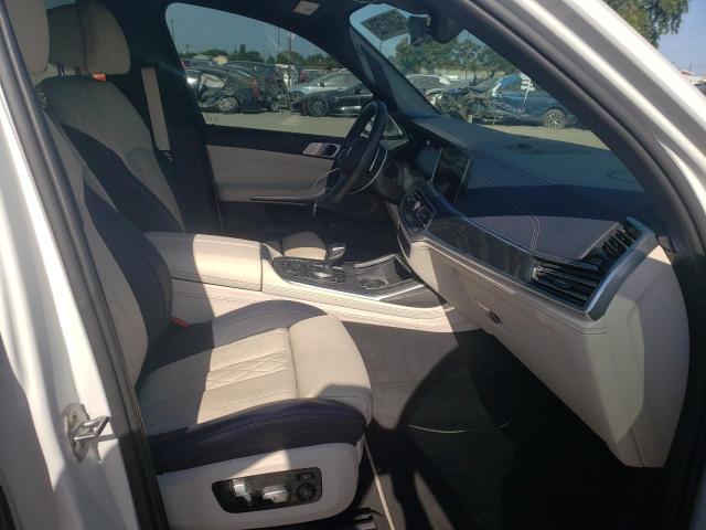 5UXCX6C03LLE35512 BMW X7 M50i