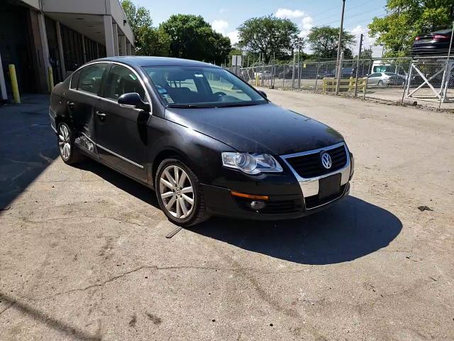 2010 Volkswagen Passat Komfort VIN: WVWJK7ANXAE136058 Lot: 41084424