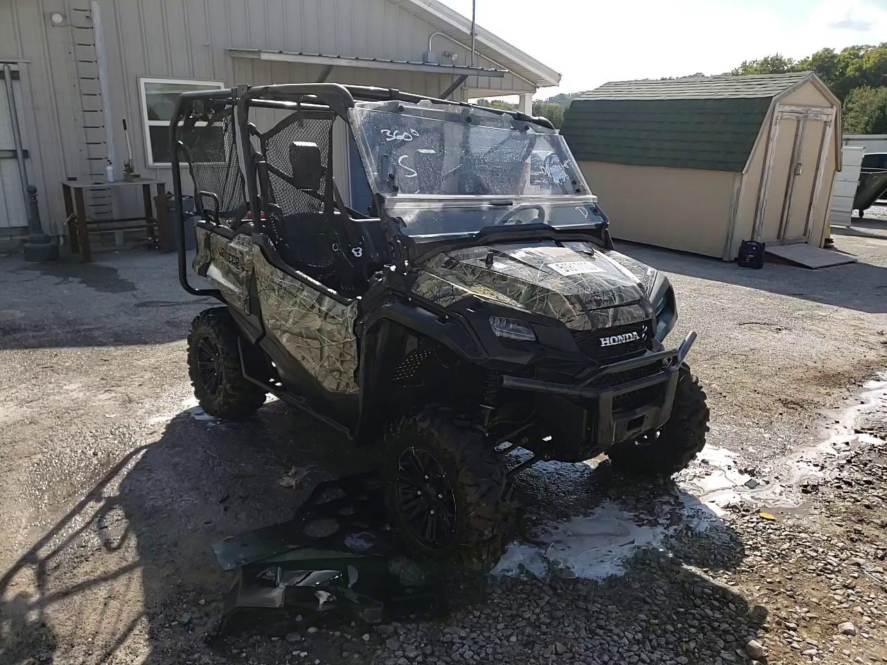 2017 HONDA SXS1000 M5 1HFVE0467H4100466