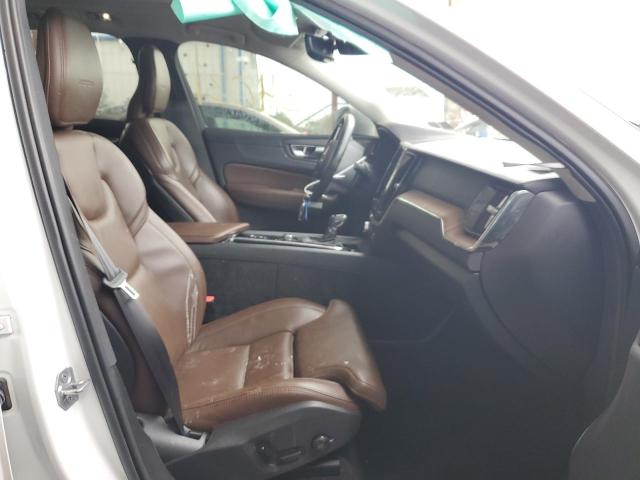 LYV102RLXKB336628 Volvo Xc60 T5 Inscription