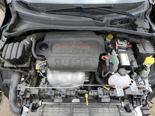 ZFBCFYDB4HP570689 Fiat 500x Lounge