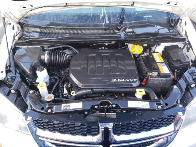 2C4RDGCG5JR209268 Dodge Grand Caravan Sxt