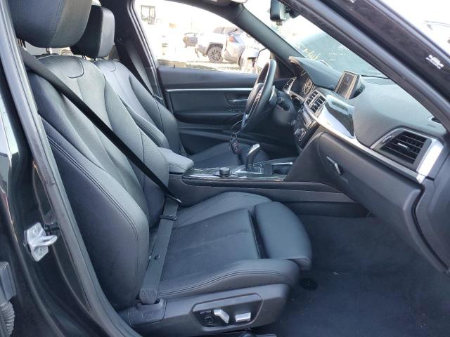 WBA8D9C54JA608552 BMW 330 XI