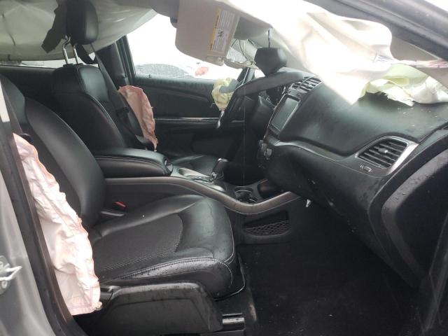 3C4PDDGG6KT816598 Dodge Journey Crossroad