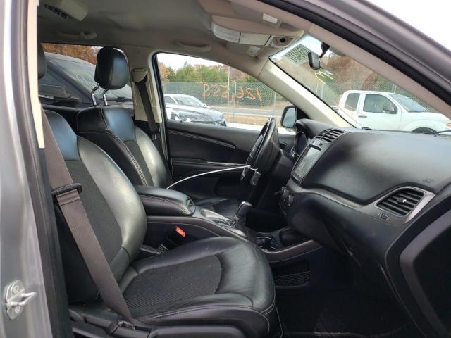 3C4PDDGG7JT386689 Dodge Journey Crossroad
