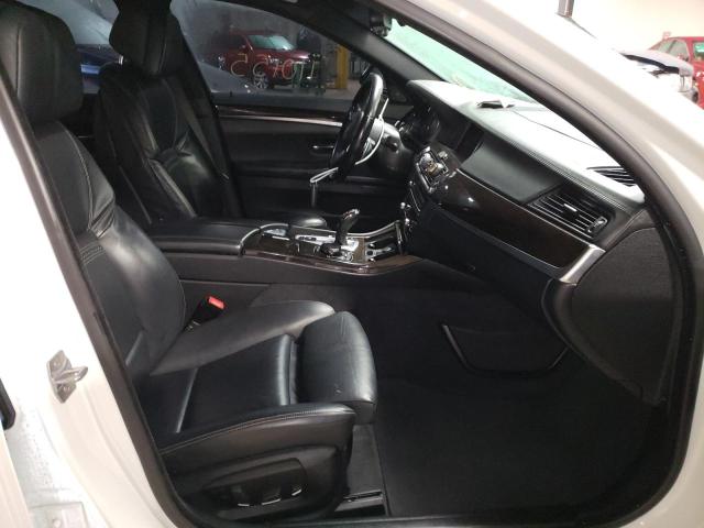 WBAKP9C51GD981066 BMW 550 Xi