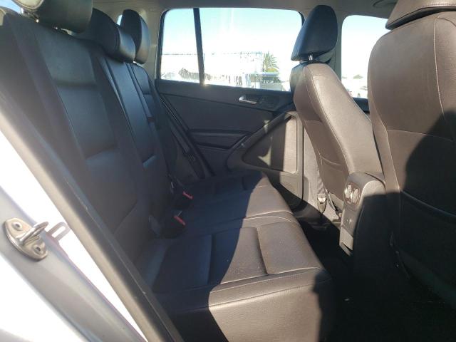 WVGAV7AX1GW605108 Volkswagen TIGUAN S
