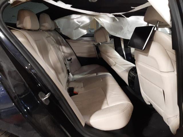 WBAJB9C56JG463633 BMW M550xi