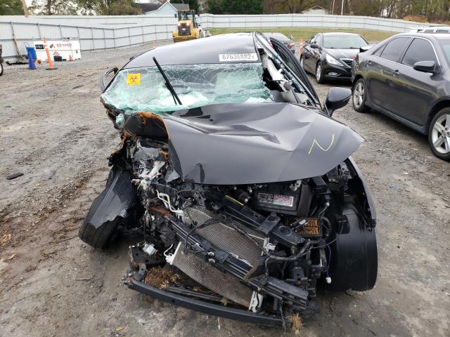 3N1CN8FV4ML812123 Nissan VERSA SR