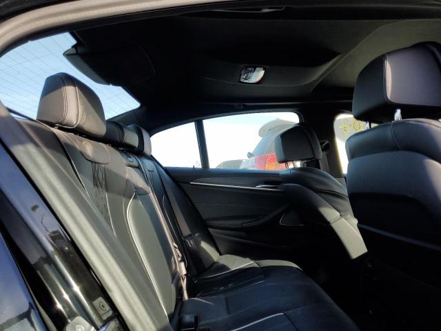 WBA13BK06MCG44174 BMW M550xi