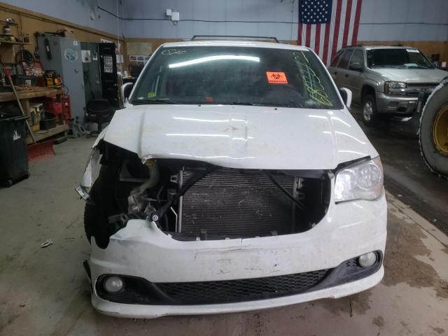 2C4RDGCGXHR733428 Dodge Grand Caravan Sxt