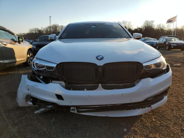 WBAJE7C59JG891630 BMW 540 XI