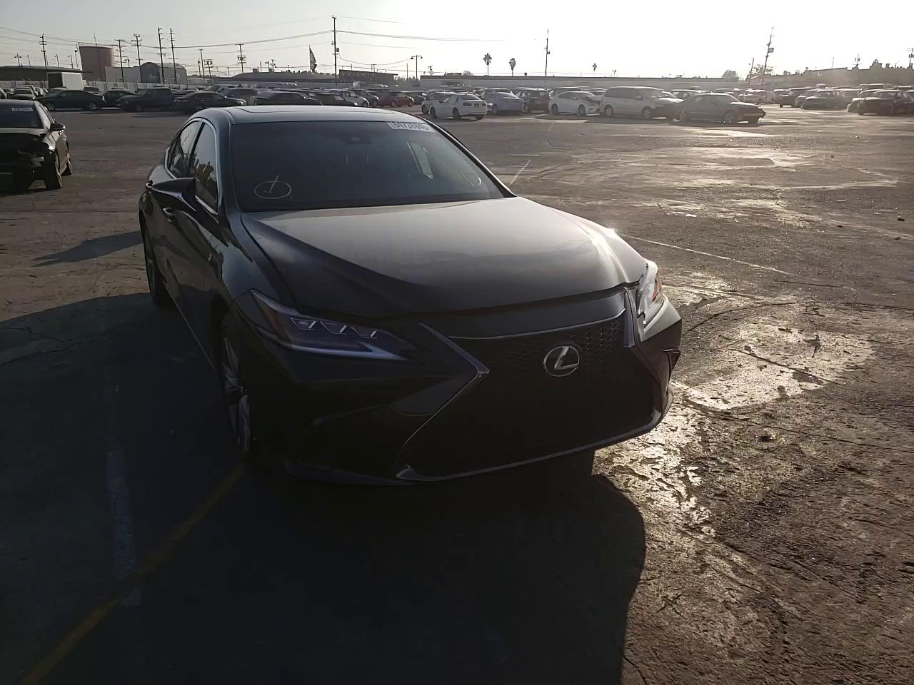 2019 LEXUS ES 350 58ABZ1B18KU040725