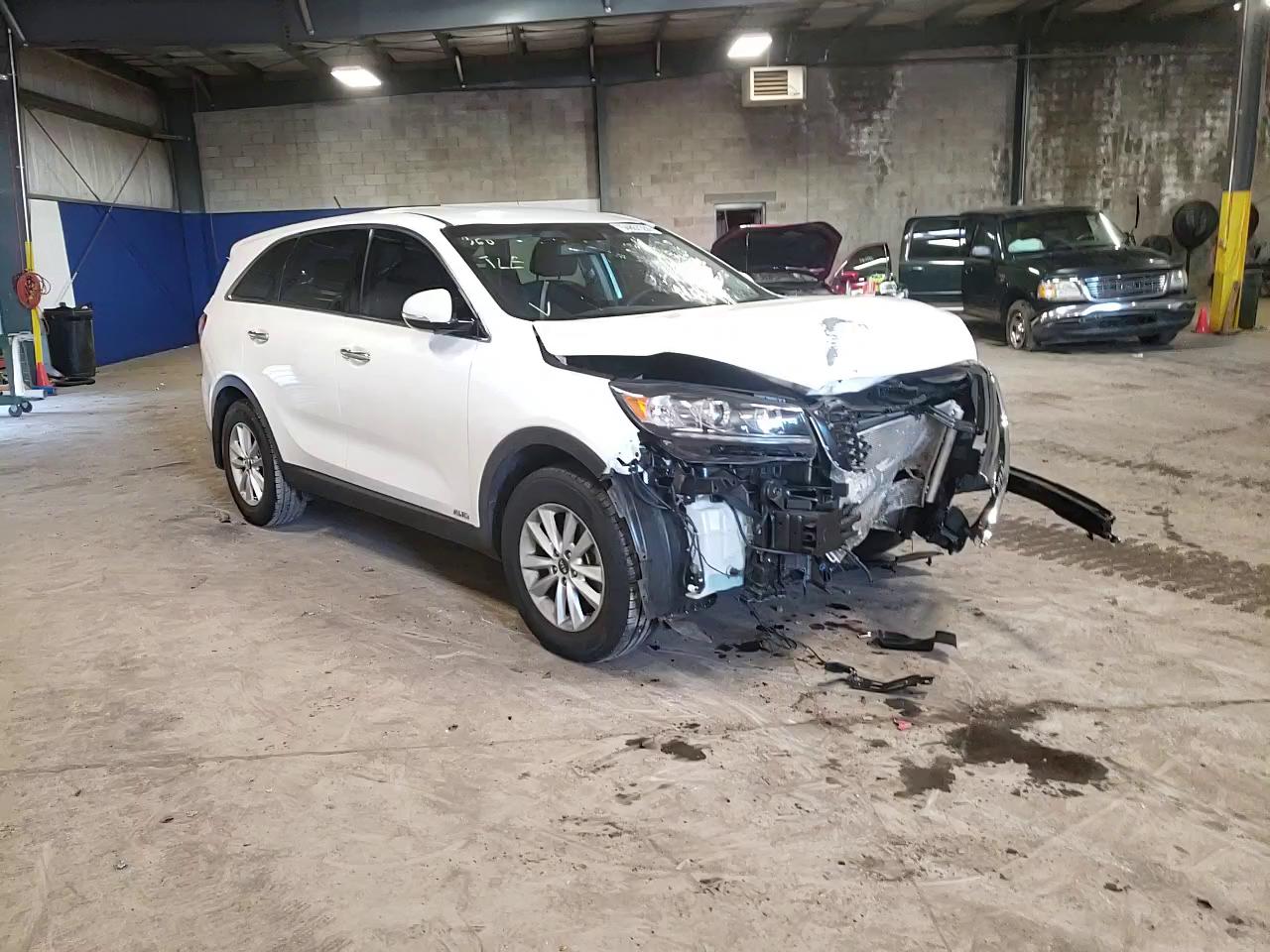 2019 KIA SORENTO L 5XYPGDA33KG561493