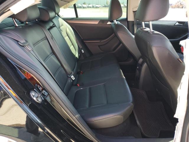 3VW3L7AJ4EM298221 Volkswagen JETTA TDI