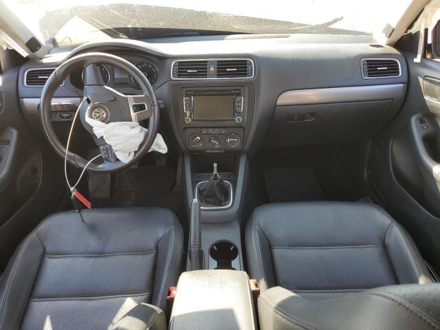 3VW3L7AJ4EM298221 Volkswagen JETTA TDI