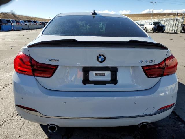 WBA4W9C58KAF94443 BMW 440XI