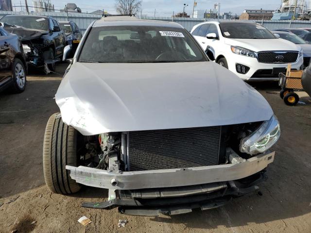 WBA8E5G51JNU47683 BMW 320 XI