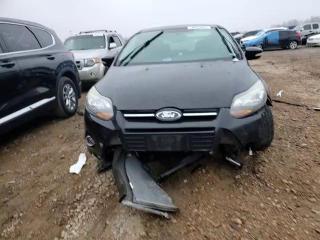 1FADP3N23EL460810 2014 Ford Focus Titanium