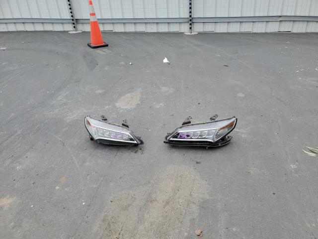 19UUB1F59GA000217 Acura TLX TECH