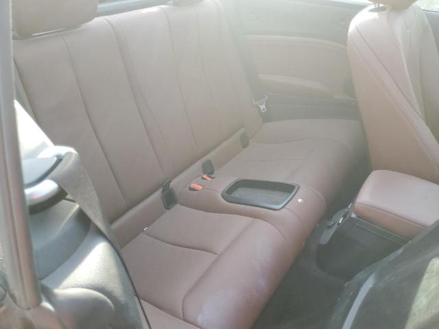 WBA2M9C35HV985799 BMW 230xi