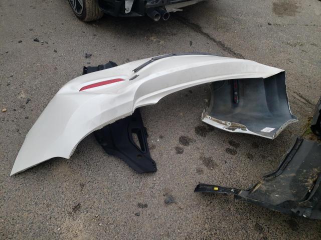 WBA2M9C32HV985579 BMW 230xi