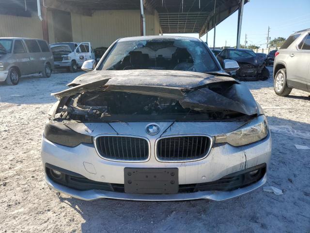 WBA8A3C33HA067203 BMW 320 XI