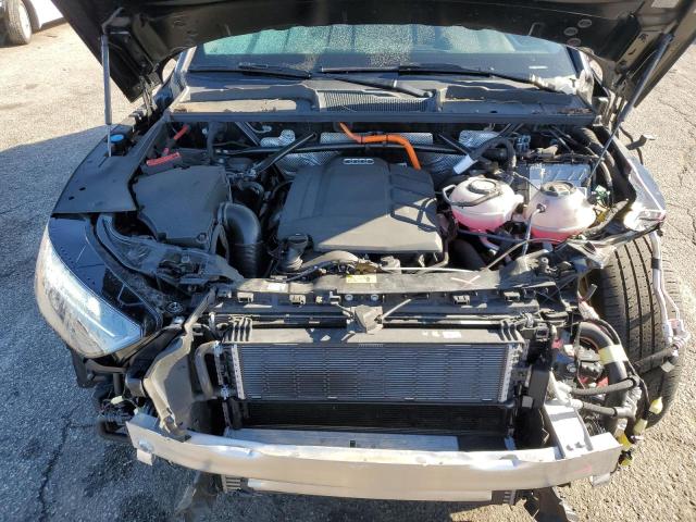 WA1E2AFY3M2138476 Audi Q5 E Premium Plus
