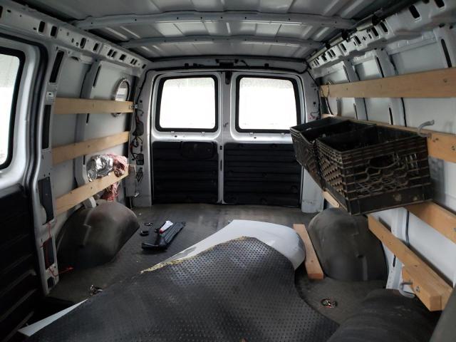 1GTW7AFG2J1910664 GMC Savana G2500
