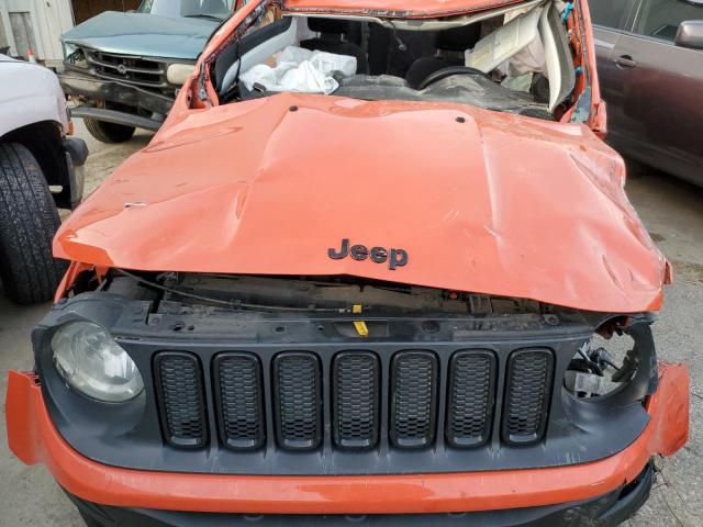ZACCJBBB5JPJ45693 Jeep Renegade Latitude