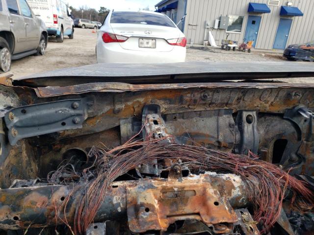 5TDKKRFH2GS500916 Toyota Highlander Xle