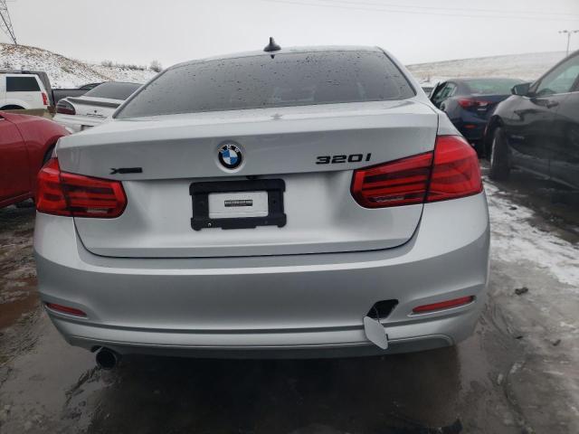WBA8E5G51JNU47828 BMW 320 XI