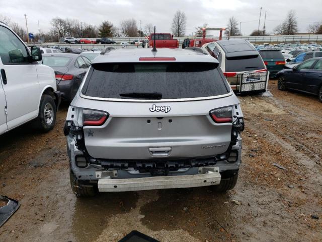 3C4NJCCB7JT358069 Jeep Compass Limited