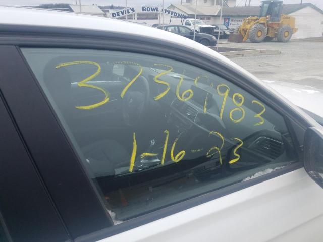 WBA8E5G58JNU46305 BMW 320 XI