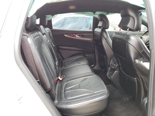 2LMTJ6KR3GBL61241 Lincoln Mkx Select