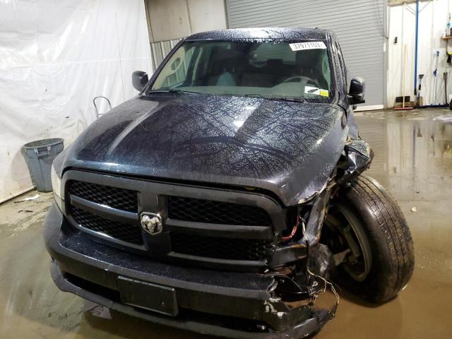 1C6RR7FG2KS582806 RAM 1500 Classic Tradesman