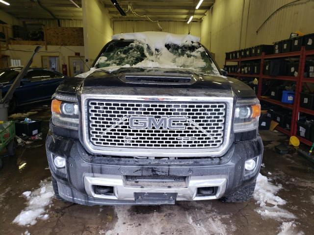 1GT42YEY2HF124157 GMC Sierra K3500 Denali