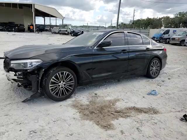 Фото: WBAJR3C02LWW64256