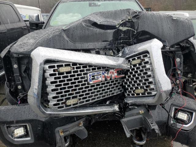 1GT12UEG9HF176422 GMC Sierra K2500 Denali