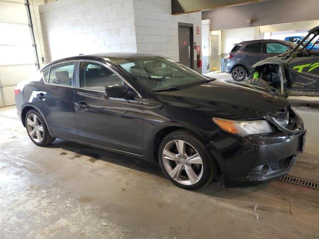 19VDE2E5XEE000646 Acura Ilx 24 Premium