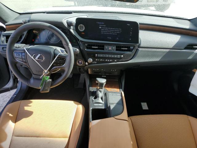 58ADA1C17NU024082 Lexus Es 300h Base