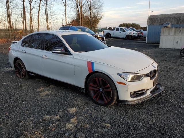 WBA3B9C57FF589103 BMW 335 XI