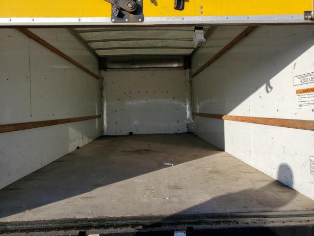 7GZ37TCG7JN000684 GMC Savana Cutaway G3500