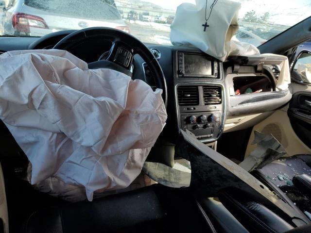 2C4RDGCG7HR735878 Dodge Grand Caravan Sxt