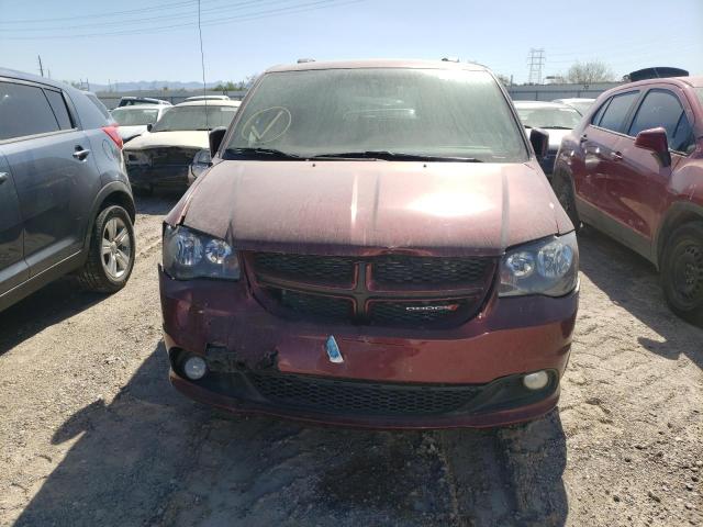 2C4RDGEG0HR825628 Dodge Grand Caravan Gt